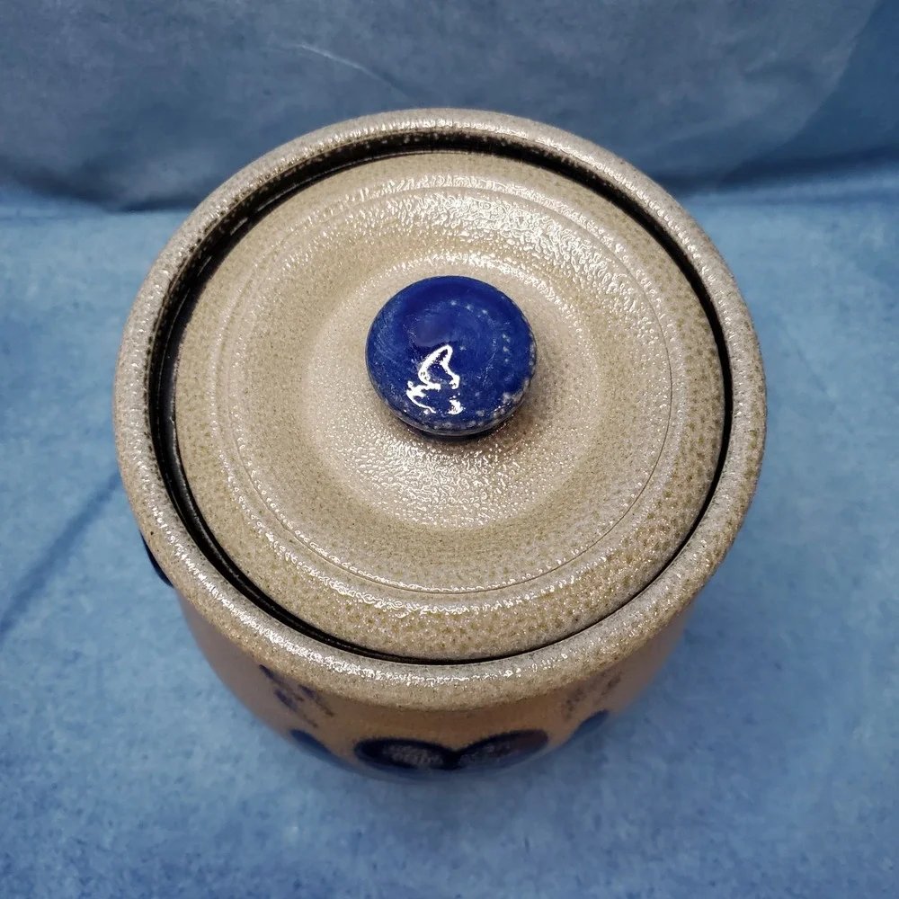 Vintage Rowe Pottery Works Salt Glaze Canister Crock w/Lid Blue Heart Motif 1999